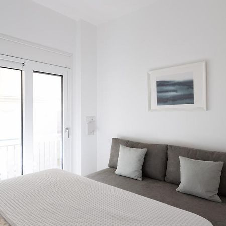 Wonderful Central Athens 2 Bedroom 2 Bath Sleeps 8 Atenas Exterior foto