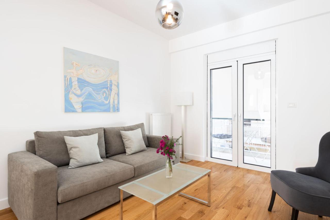 Wonderful Central Athens 2 Bedroom 2 Bath Sleeps 8 Atenas Exterior foto