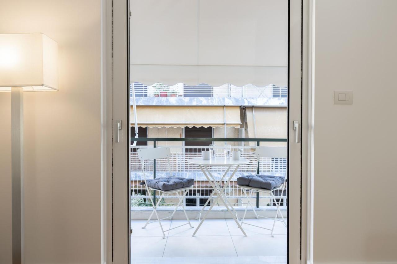 Wonderful Central Athens 2 Bedroom 2 Bath Sleeps 8 Atenas Exterior foto