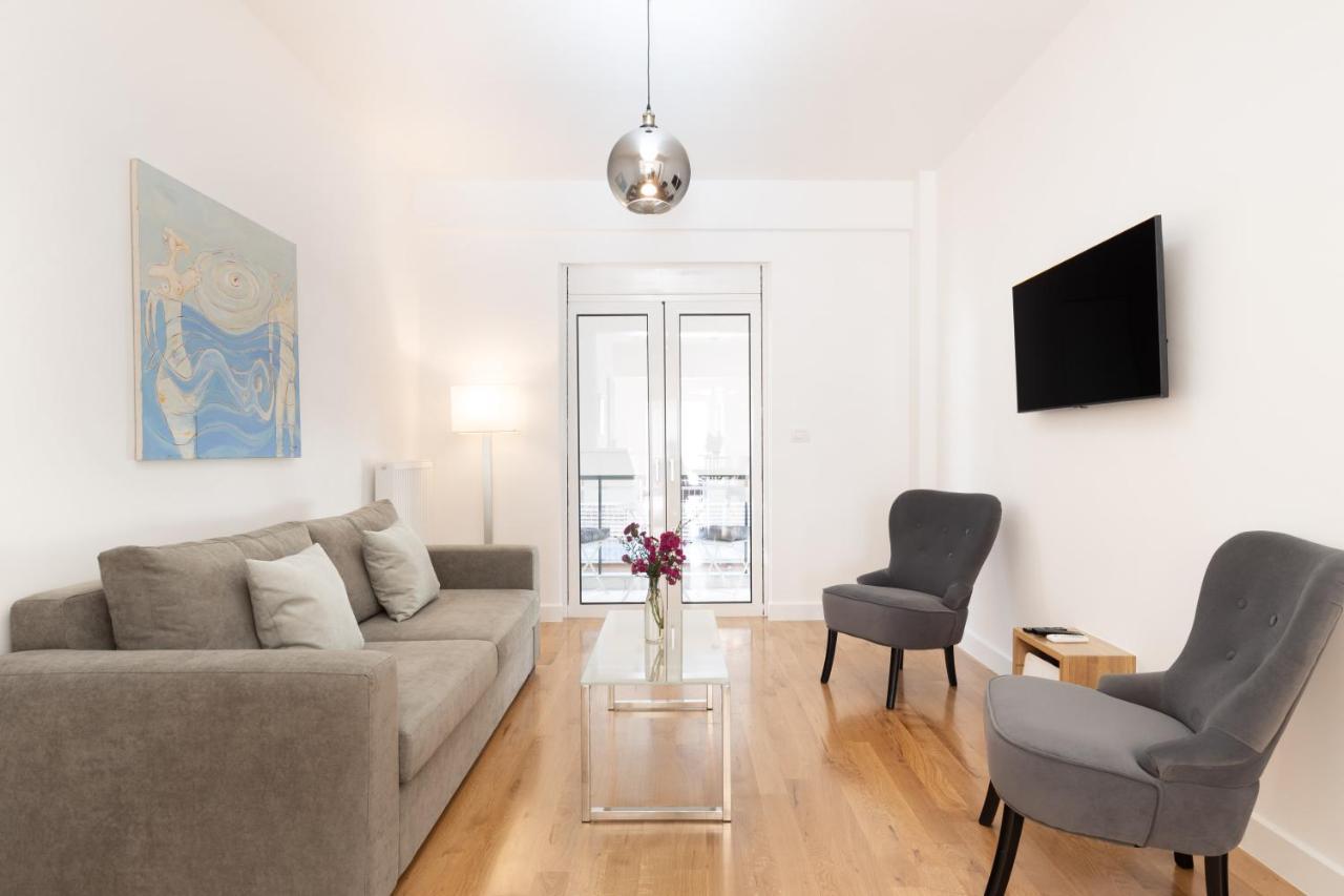 Wonderful Central Athens 2 Bedroom 2 Bath Sleeps 8 Atenas Exterior foto